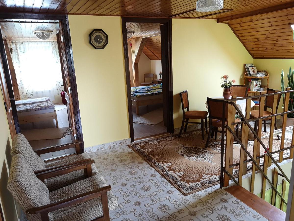Szabo Vendeghaz Hotel Siklós Buitenkant foto